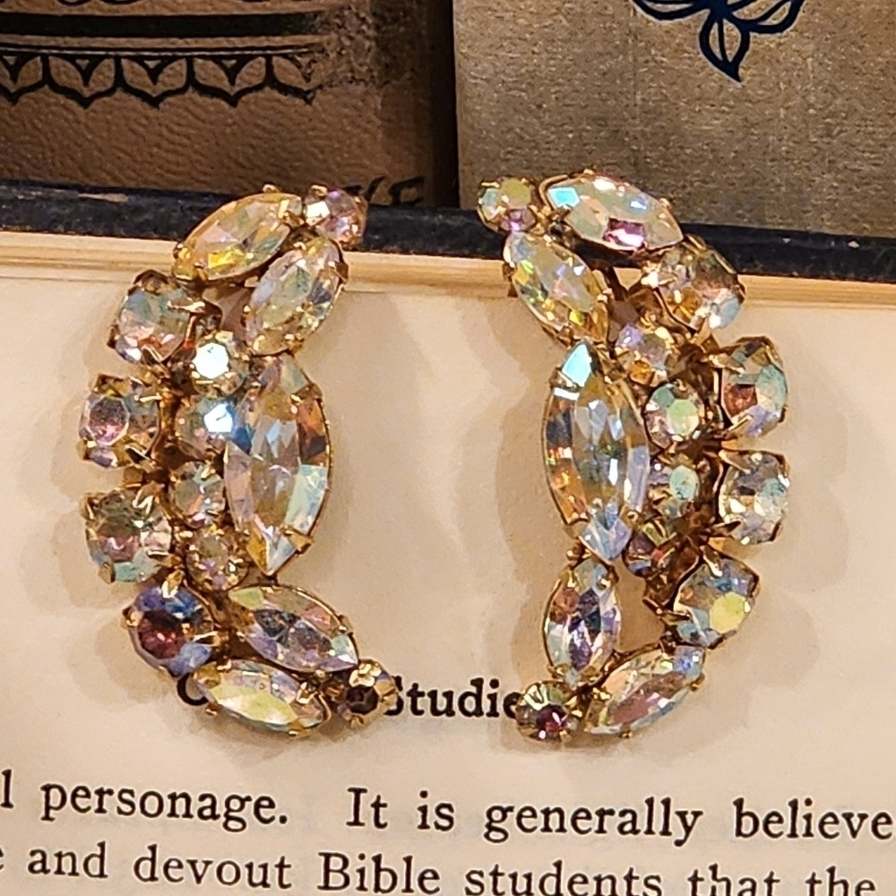 Vintage Ab Rhinestone Crescent Shaped Ear Hugger Clip Earrings Gold Tone 1.5"